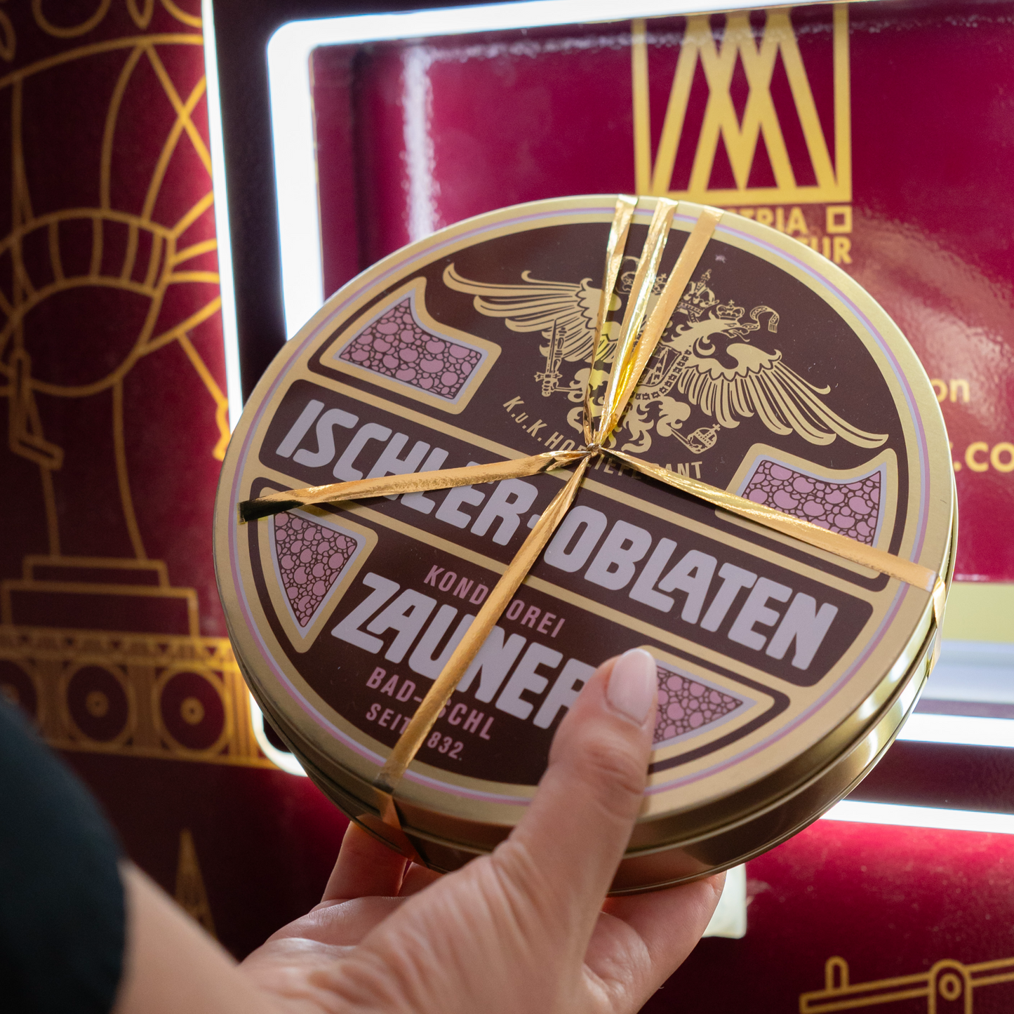 ORIGINAL ZAUNER OBLATEN in traditioneller Dose