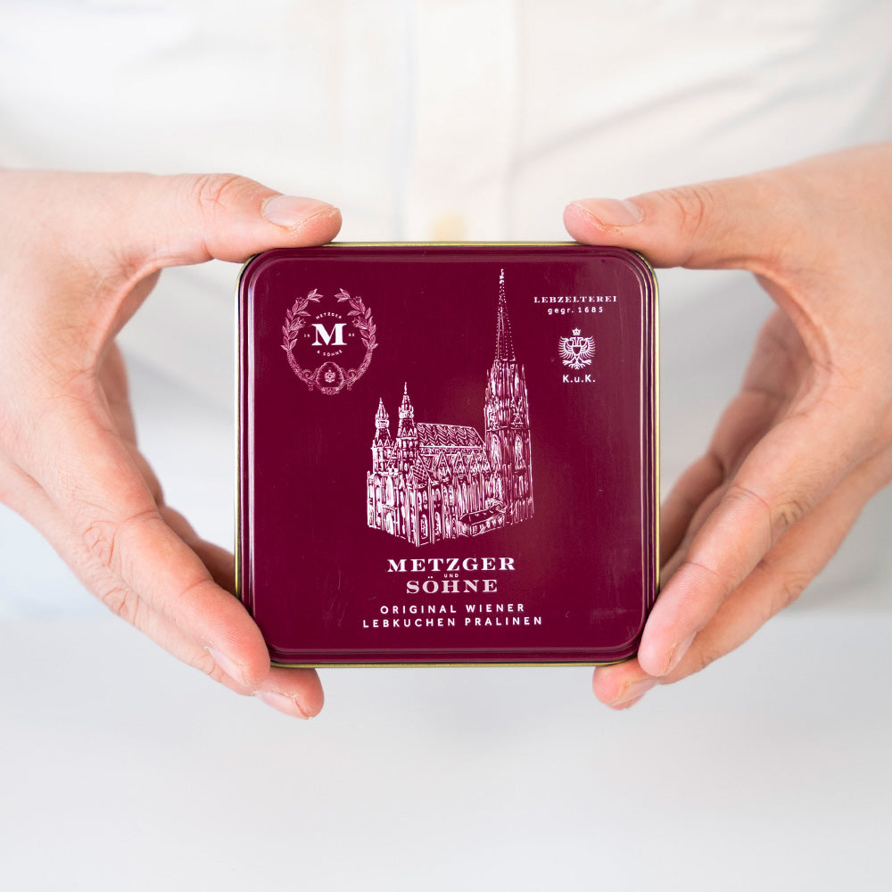 Limitierte Stephansdom-Dose mit 9 Stück Lebkuchen Pralinen, 125g