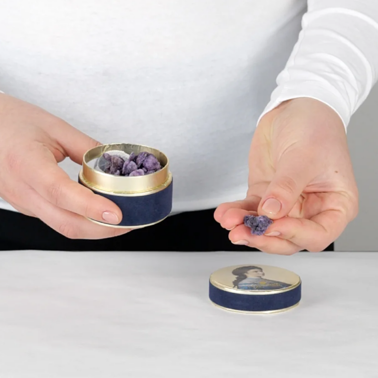 Goldene Geschenkbox - 1200 Jahre Handwerkskunst