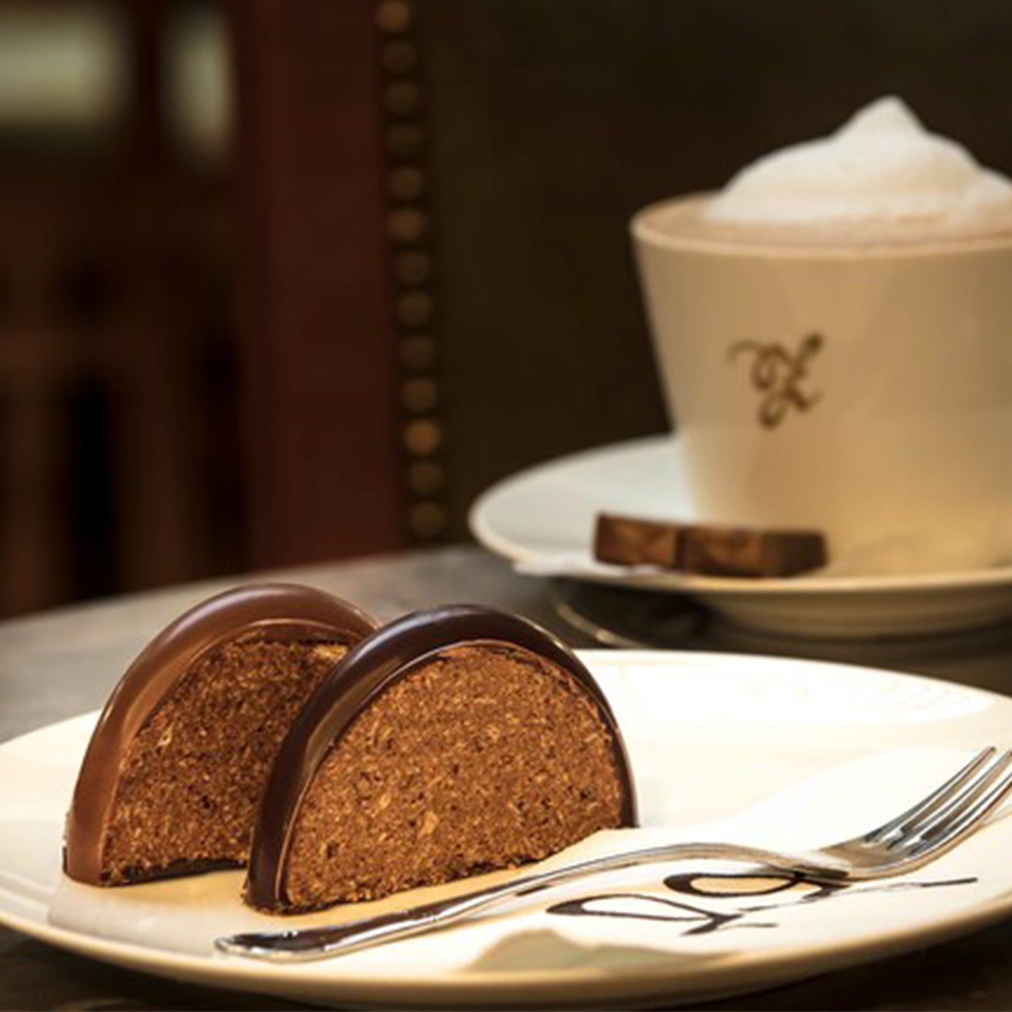 ORIGINAL ZAUNERSTOLLEN 520g überzogen mit Milchschokolade