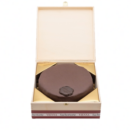 WIENER SACHERTORTE Piccolo im traditionellen Holzkisterl