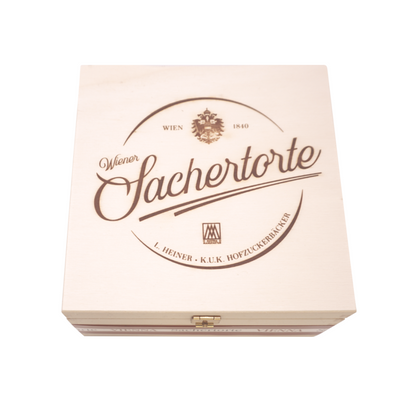 Wiener Sachertorte Piccolo - im exklusiven Holzkisterl (3 Port., 220g)