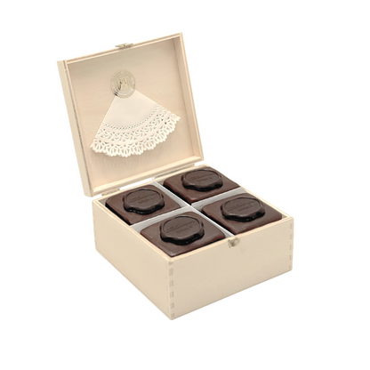 Wiener Sacherwürfel - im limitierten Holzkisterl (4 Stück, 350g)