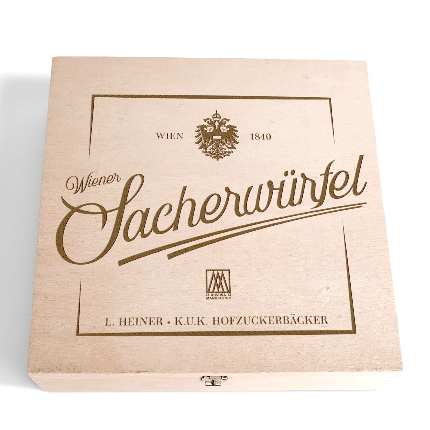 Wiener Sacherwürfel – im exklusiven Holzkisterl