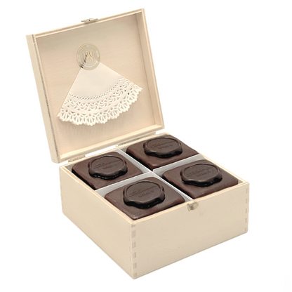 ICON SELECTION · Sacher & Sacher